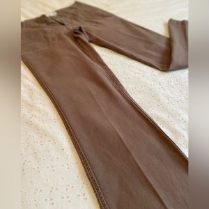 Adventura Neutral Soft Brown Pants